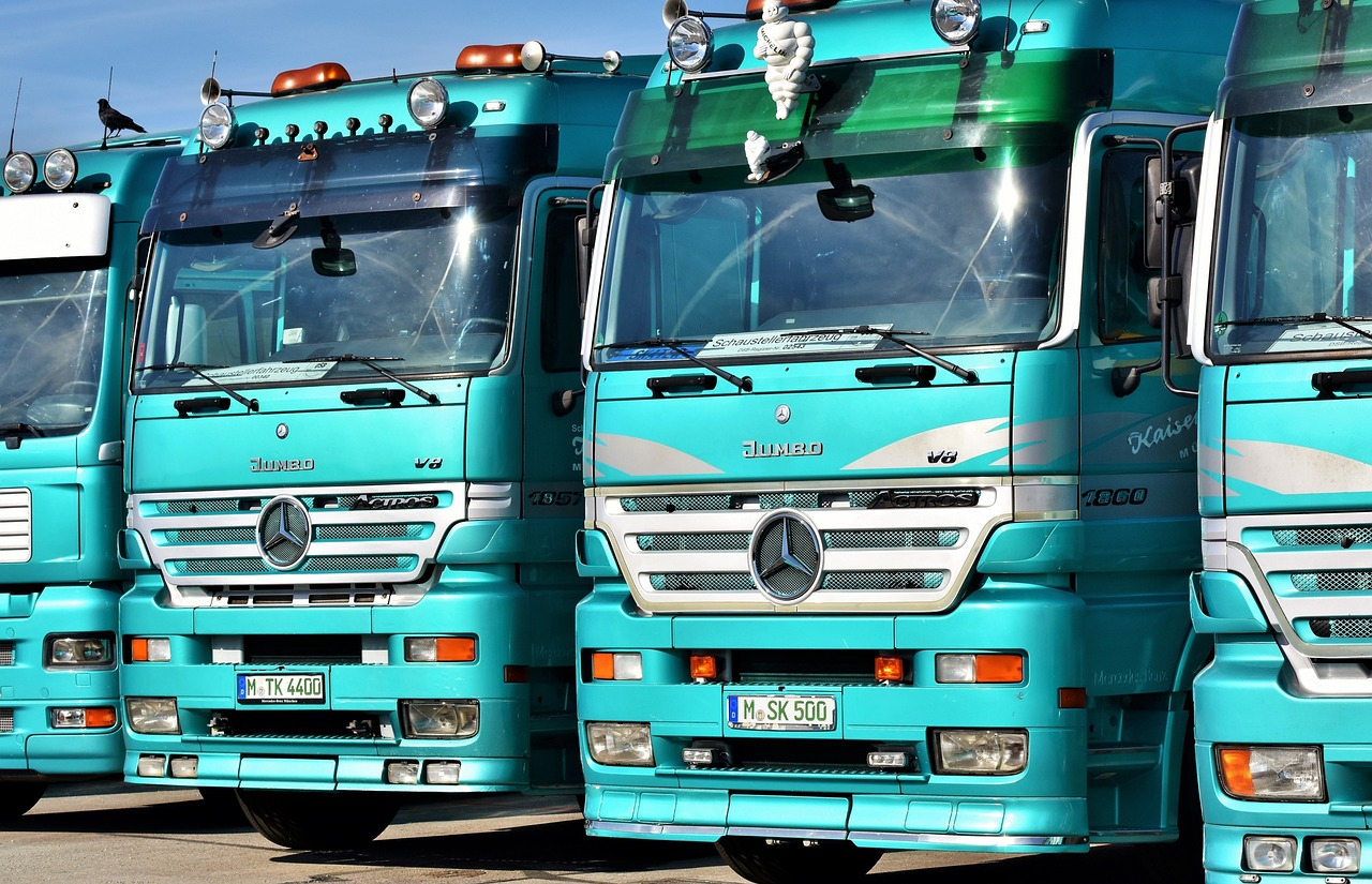 Jak uzyskać licencję transportową w 2025 roku? Przewodnik krok po kroku dla przewoźników