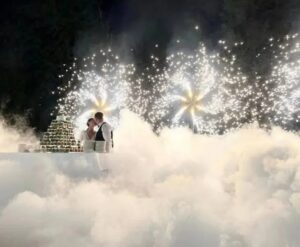 Efektowne fontanny iskier na pierwszy taniec pary młodej 2025
